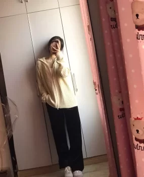 浦东兼职大二妹子口爆销魂 鲍鱼粉嫩小穴紧 够骚