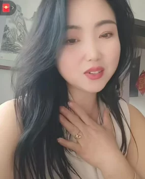 丰乳肥臀情绪价值高的兼职嫂子