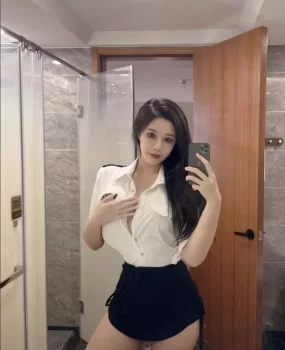 江北小浪货 骚劲十足大胸器夹吸特爽