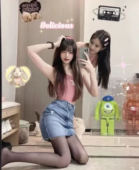 艺术学院大二图书馆管理员小姐姐