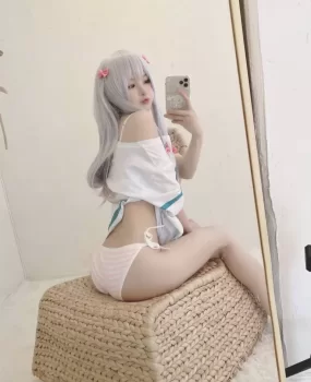 武汉颜射清纯小妹，女体上位潮喷