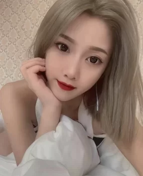 小店区：极品兼职小骚女，身材爆灯屁股很翘，服务走心 放得开